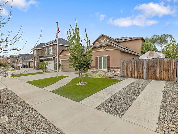 2nd image of 1944 W Babcock Avenue