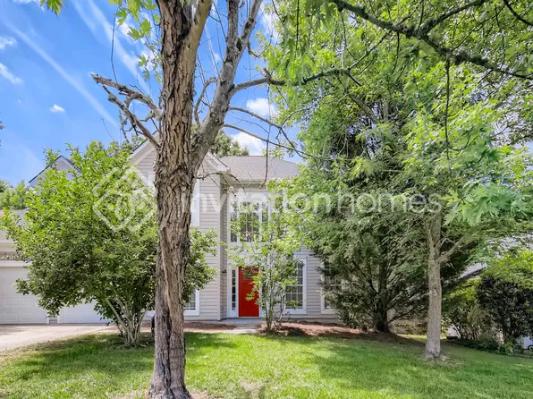 9618 Nettle Dr, Charlotte, NC 28216