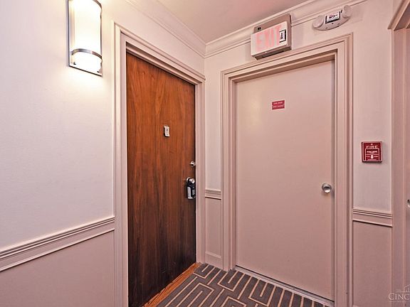4th image of 2324 Madison Rd APT 703