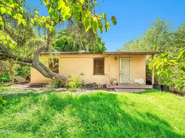 915 W TAMARISK Street, Phoenix, AZ 85041