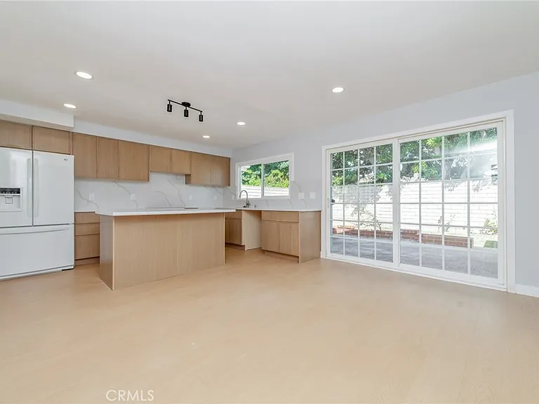 19412 Sierra Chula Rd — Photo 12