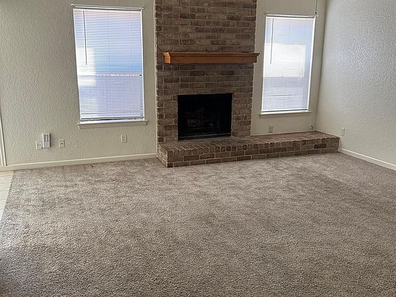 4th image of 1103 Westwood Dr