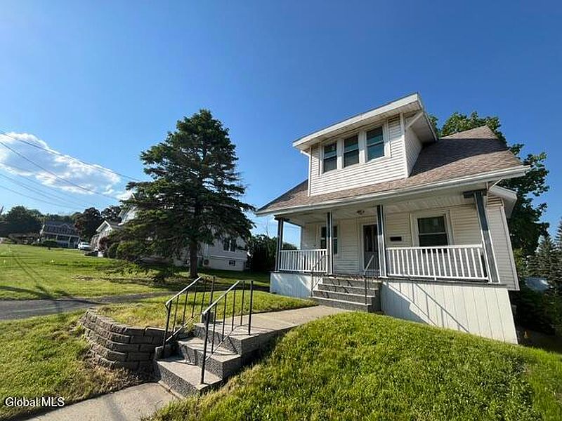 2nd image of 11 Wolfert Avenue