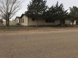 1723 S Jackson St, Tucumcari, NM 88401