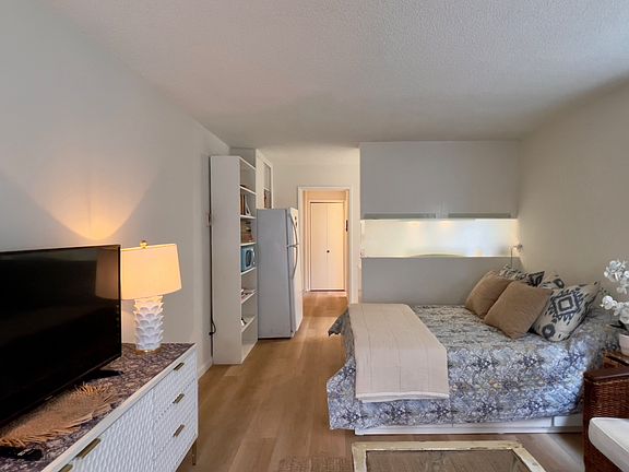 5th image of 19 24th Ave APT 2