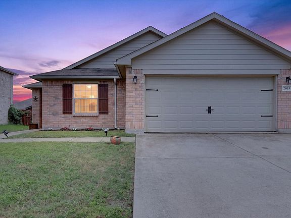 4th image of 2019 Limestone Dr