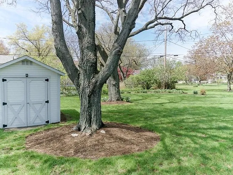 2744 E Asplin Dr — Photo 12