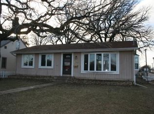 5035 Vera Cruz Ave N, Crystal, MN 55429