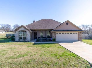 13586 Country Vw, Lindale, TX 75706