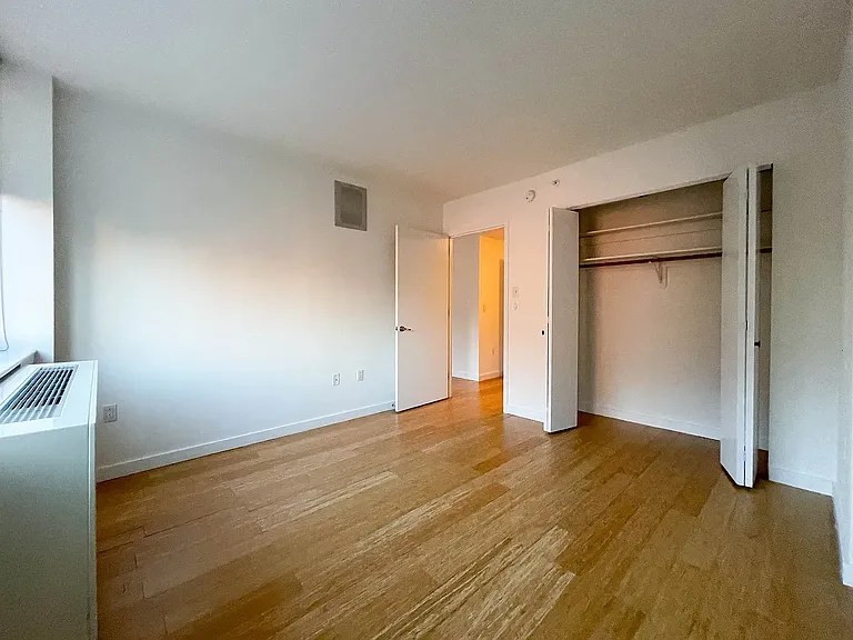 310 E 2nd St #3D — Photo 10