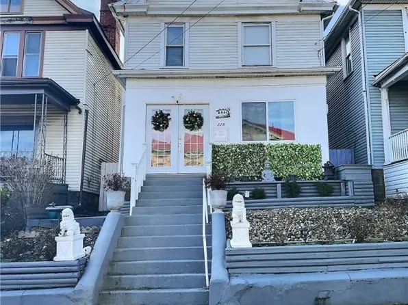 229 W Berkeley St, Uniontown, PA 15401