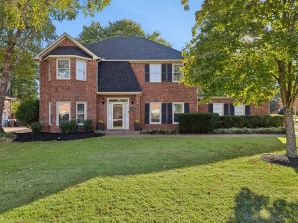 1194 Glenbrook Dr, Franklin, TN 37064