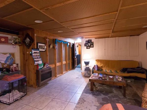 321 E 2nd St, Bloomington, IN 47401