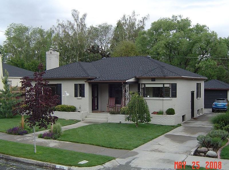 Front yard in late Spring.