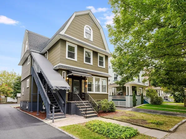 9 Vincent Pl, Montclair, NJ 07042