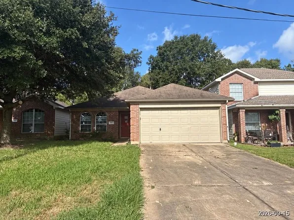 4513 Trophy Rack Dr, Conroe, TX 77303