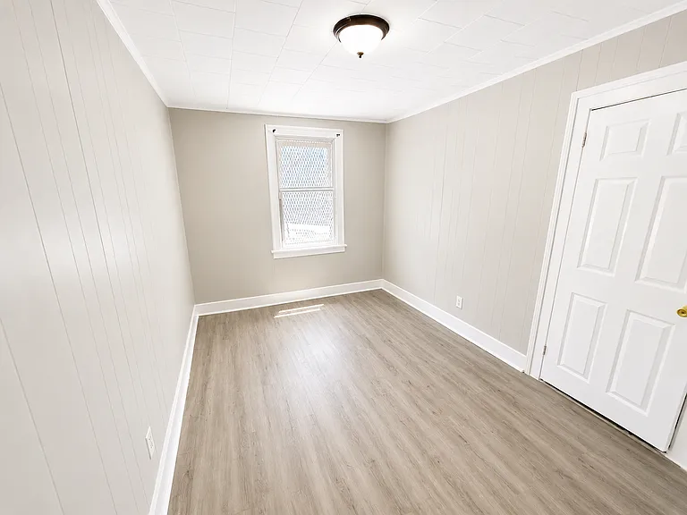 655 Summer Ave #3 — Photo 8
