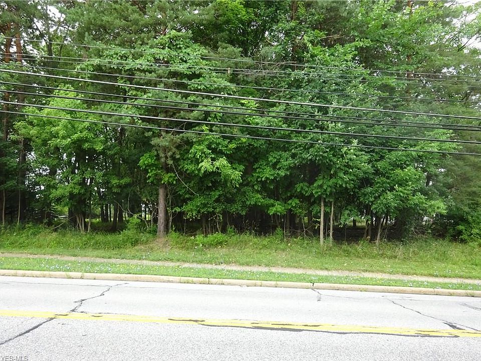 2nd image of Broadview Rd