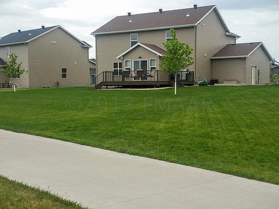 3rd image of 3434 Shadow Wood Ln