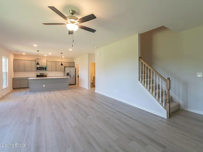 7817 Firescale Ct — Photo 9