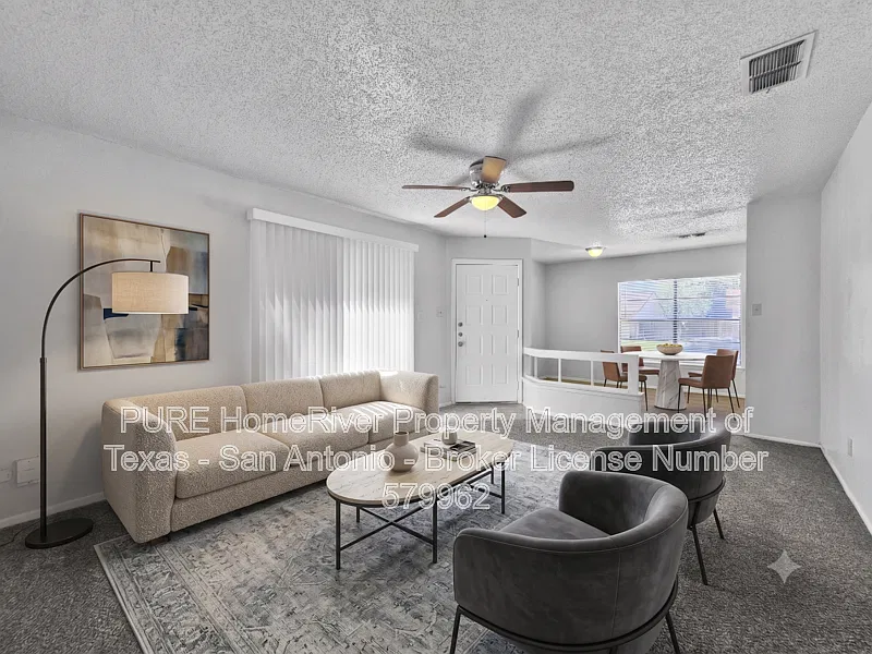 3 bed, 1.0 bath, 1010 sqft, $1,325 — Photo 2