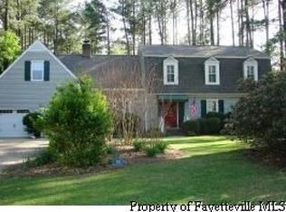 100 Stokes Ct, Fayetteville, NC 28303