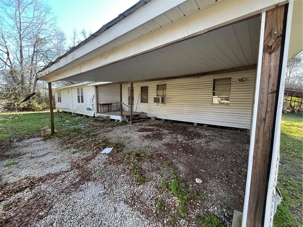 819 Willow St, Marksville, LA 71351