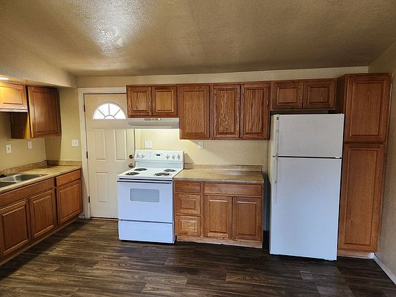 2nd image of 2114 N 1st St #A
