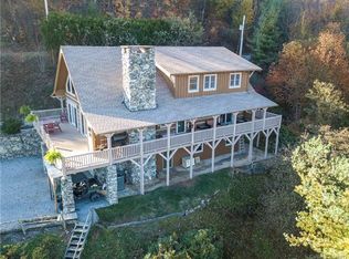 385 Woodstone Way, Canton, NC 28716