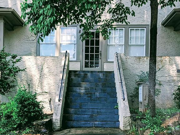 3rd image of 715 E McBee Ave APT 7