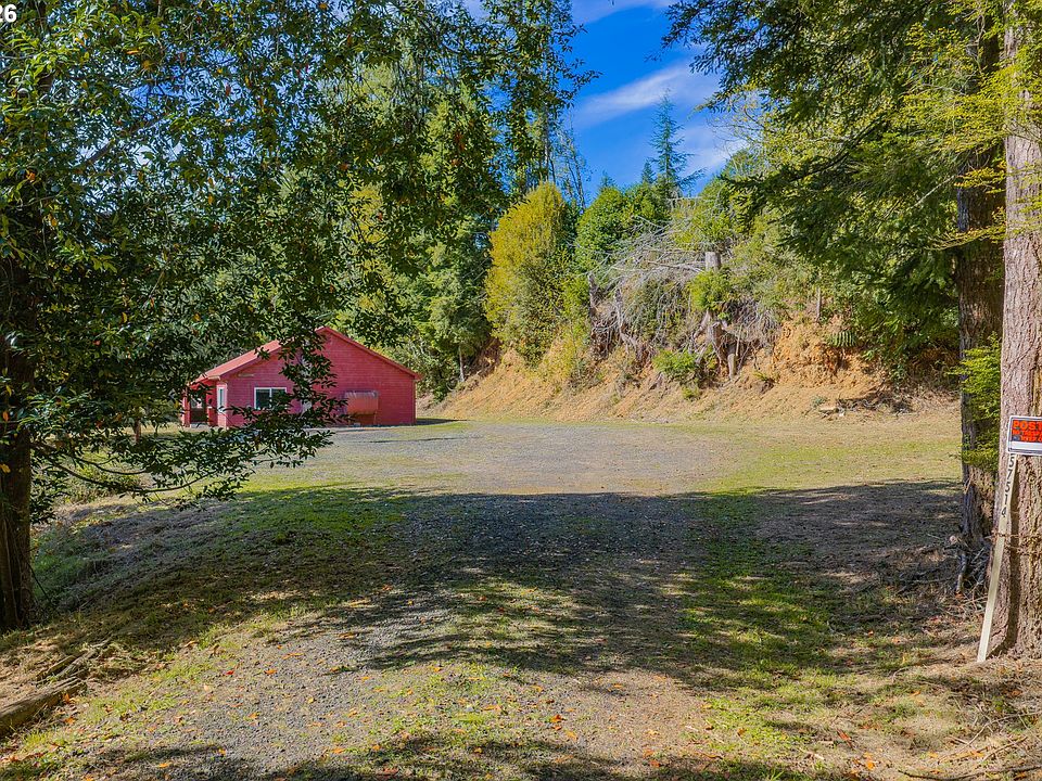 1st image of 57514 Gateway Rd
