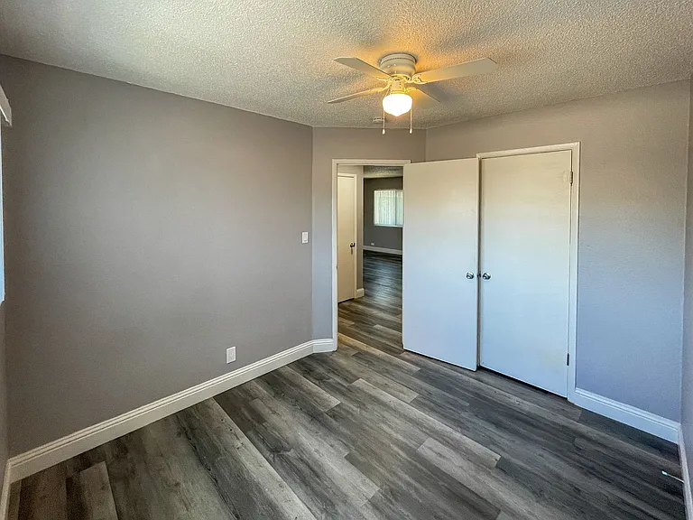 Oak Ridge Apartments — Photo 12