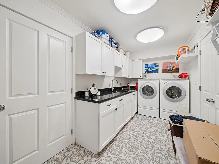 1430 Harker Ave — Photo 43