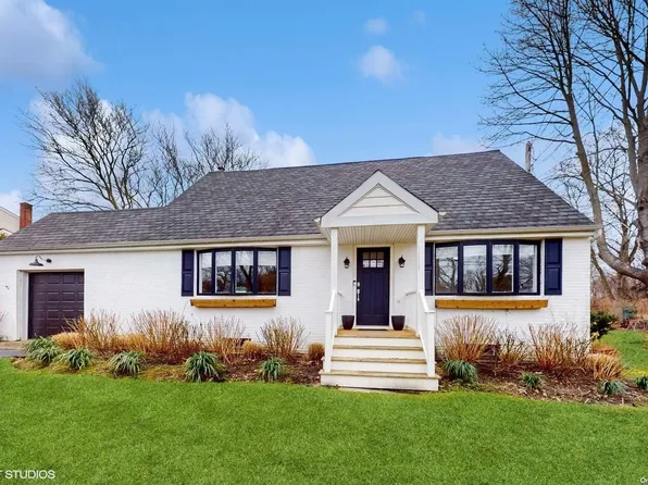 33 Circle Drive, Jamesport, NY 11947