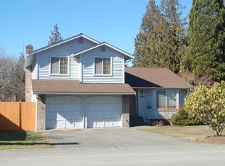 18322 Woodlands Way, Arlington, WA 98223