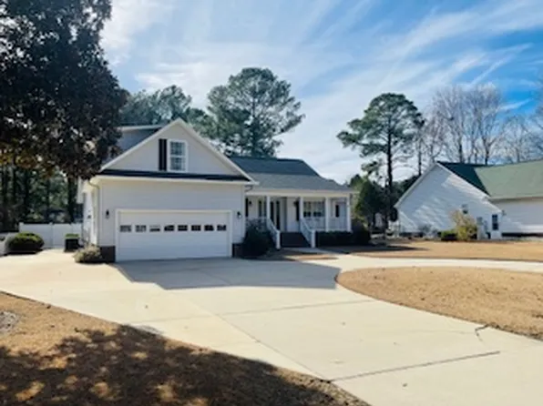 106 Antler Ln, New Bern, NC 28562