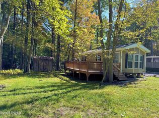 Of Diamonds Dr, Milford, PA 18337