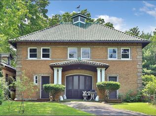 110 Sunnyside Dr, Yonkers, NY 10705