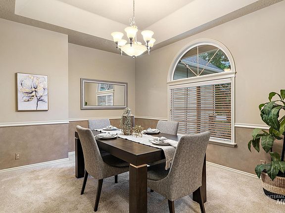 5th image of 6025 N Cape Arago Pl
