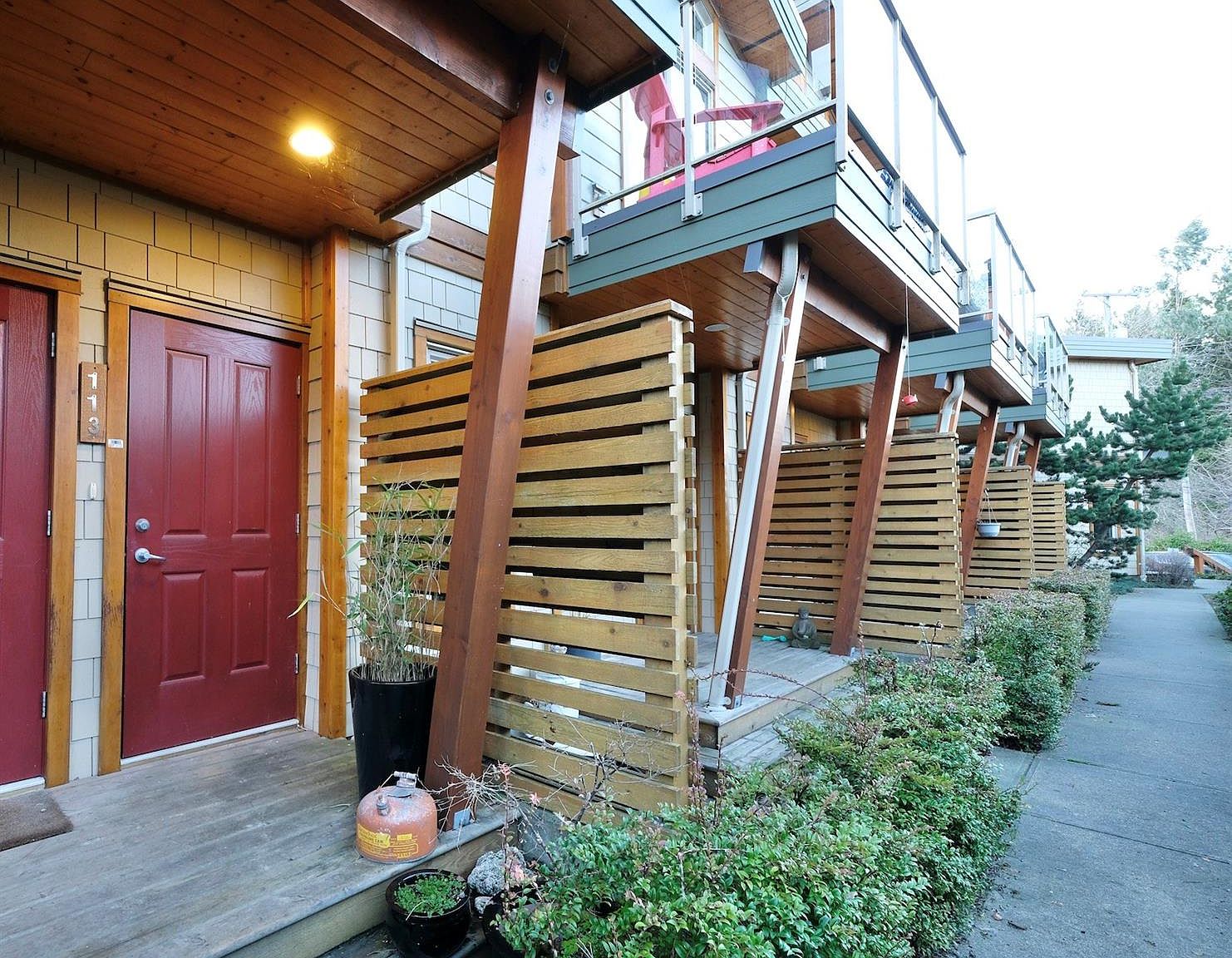 605 Gibson St 201, Tofino, BC V0R 2Z0 MLS 950985 Zillow