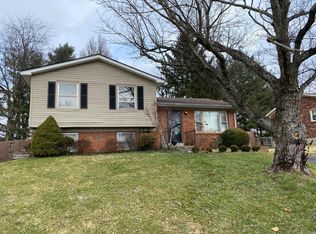 3453 Brunswick Rd, Lexington, KY 40503