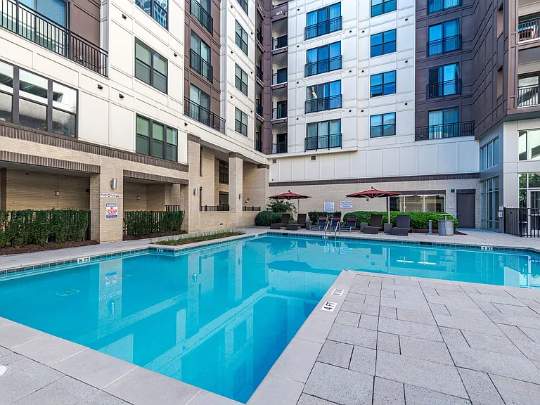 The Edison Lofts Apartments — Photo 9