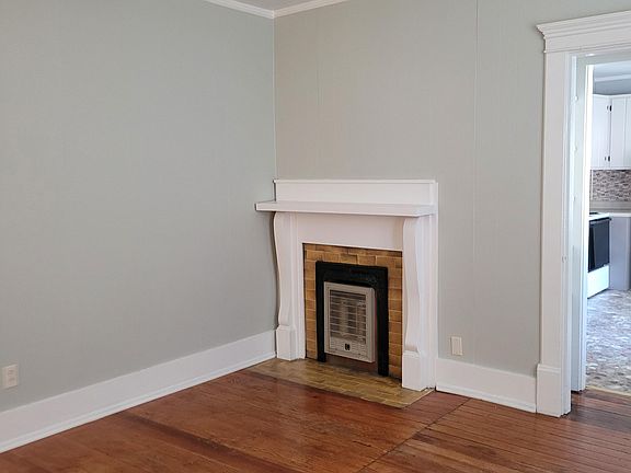 3rd image of 427 E Burton St APT C