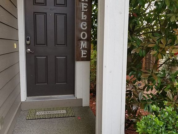 2nd image of 11430 184th Street Ct E