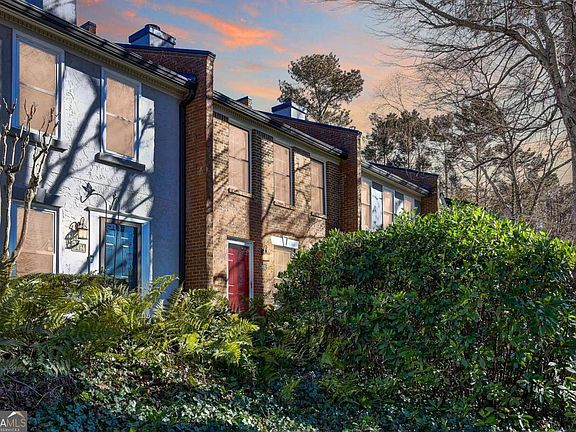 4th image of 3492 Tulip Tree Ln