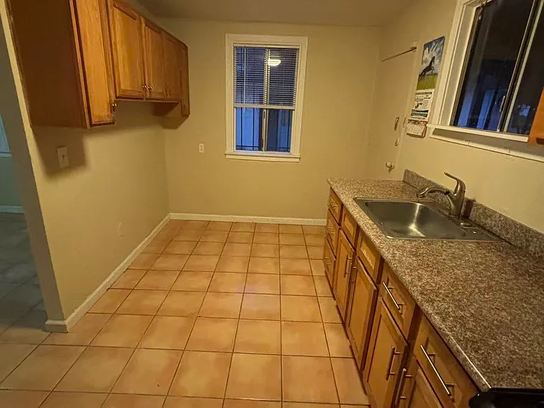 2127 45th Ave #1 — Photo 11