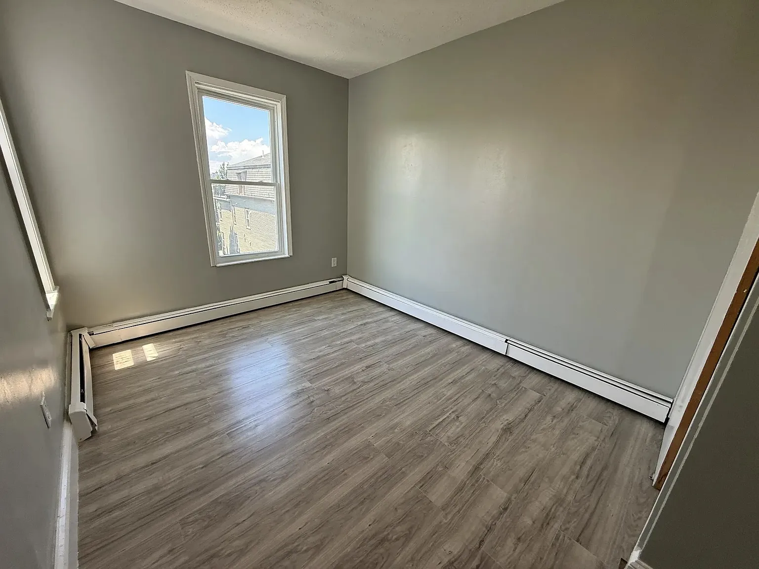 26 Alpine Street - 3 — Photo 4