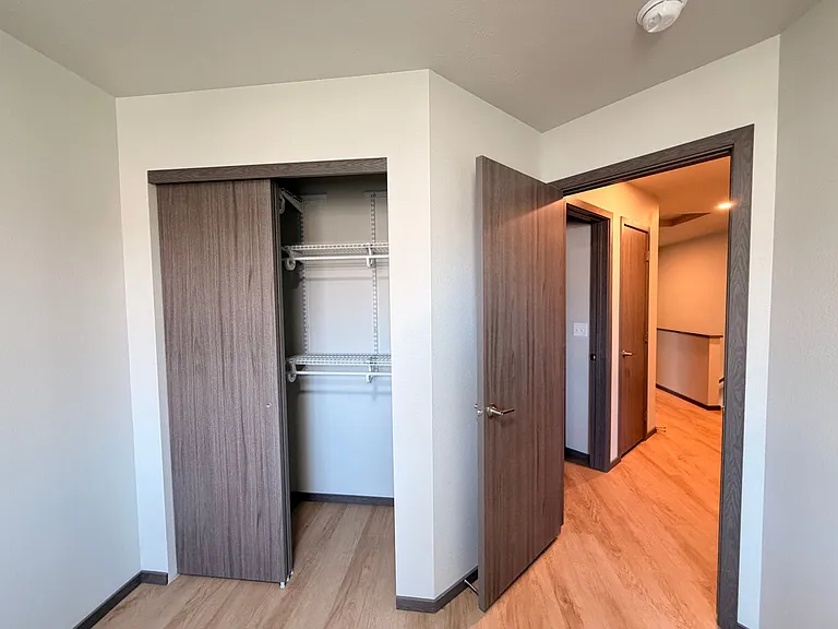 4468 W 30th Ave — Photo 10