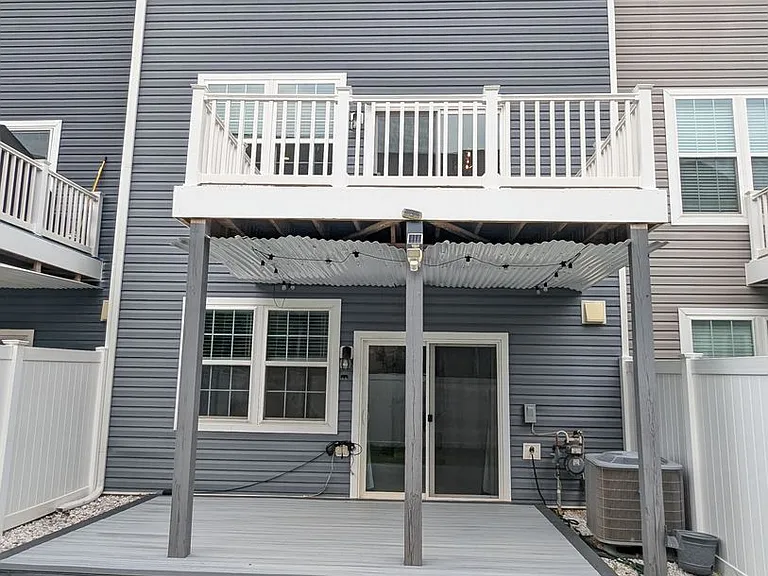 5143 Constitution St — Photo 12