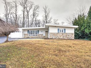 904 S Chester Rd, West Chester, PA 19382